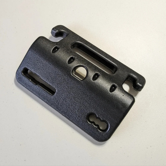 Car headrest handle accessory, holds shopping bags, purse, grab bar - Picture 4 of 5